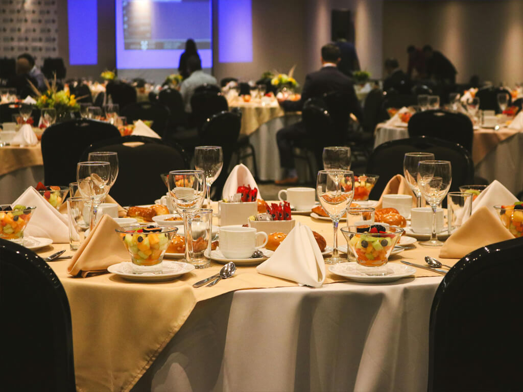 Catering and dining operational support